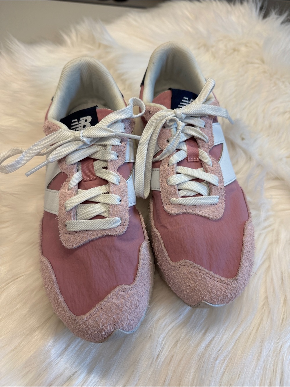New Balance Women’s Pink and White Retro Runner Sneakers size 7.5.